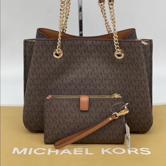 Michael Kors Teagen Satchel & Double Zip Wallet - Picture 2 of 11